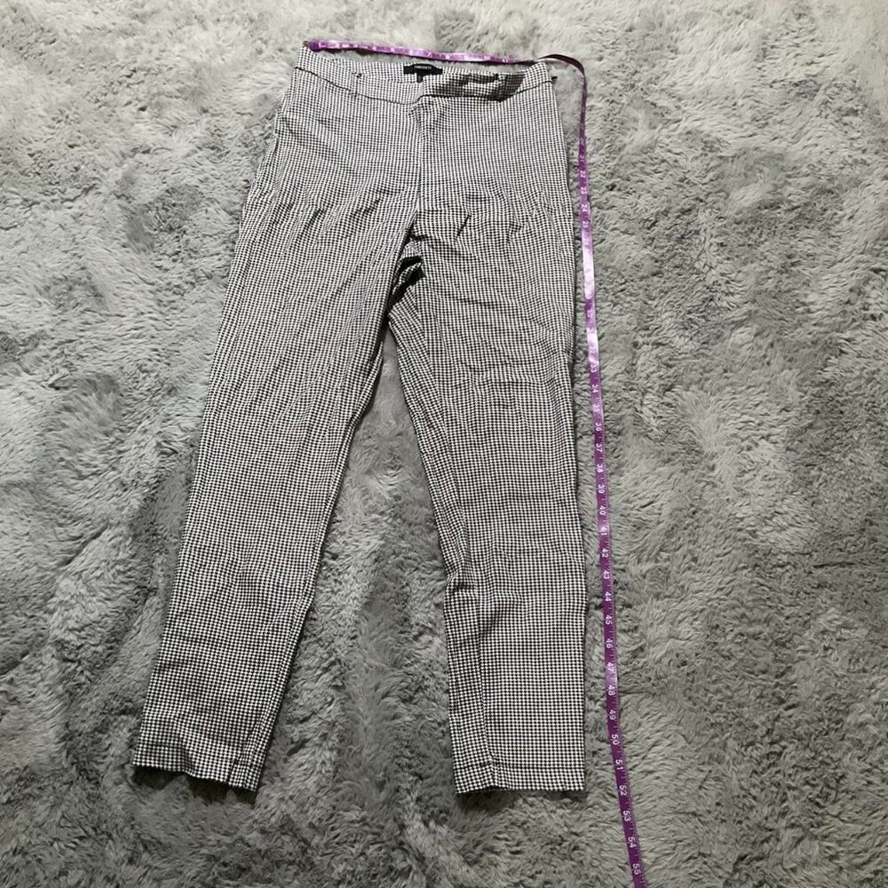 Forever 21 Black and White Houndstooth Slim Fit Trousers | Women’s Size Large